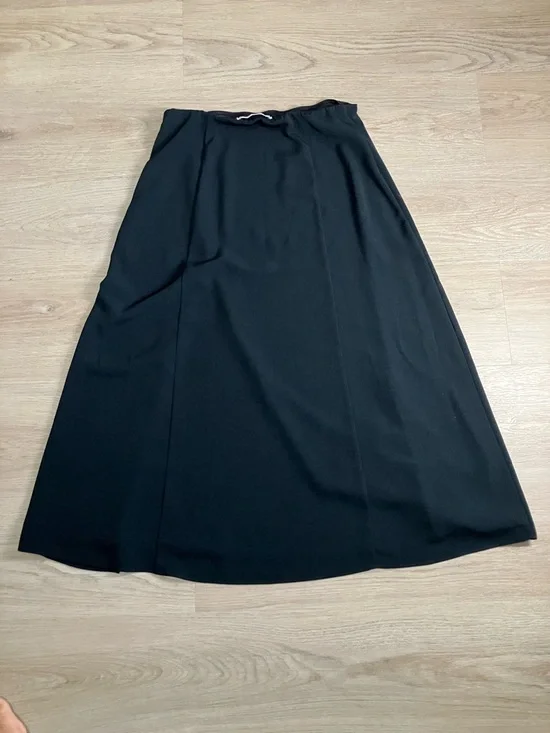 Abercrombie & Fitch high side slit size S - Picture 5 of 6